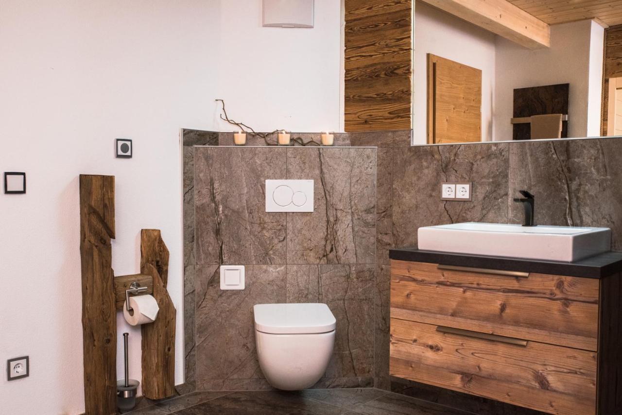 Blockhausen Luxus Chalets Oberschwarzenberg Kültér fotó